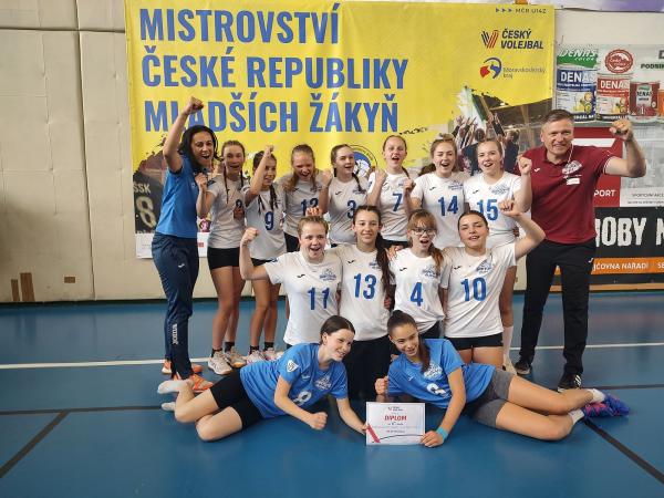 Volejbalistky VK Šantovka Olomouc UP U14 vybojovaly na MČR vynikající šesté místo